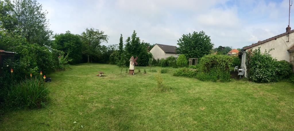 Chez Madame Titus Holiday home *